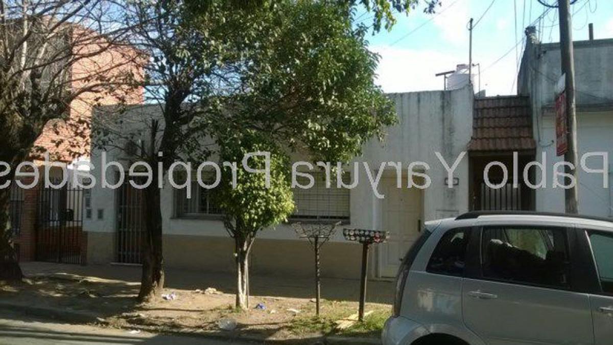 2 chambres Appartement à Tres de Febrero, Argentina No. 11253