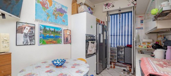 2 Schlafzimmer Wohnung in Cologno Monzese, Italy, Nr. 290795 2
