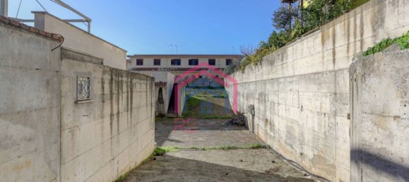 Villa de 1 dormitorio en Pomezia, Italy No. 171763 4