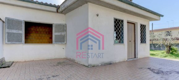 Villa de 1 dormitorio en Pomezia, Italy No. 171763 8