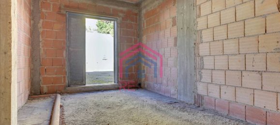 Villa de 1 dormitorio en Pomezia, Italy No. 171763 16