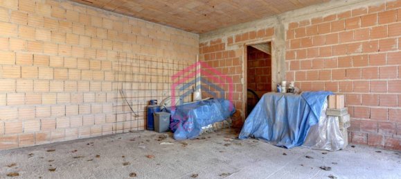 Villa de 1 dormitorio en Pomezia, Italy No. 171763 19