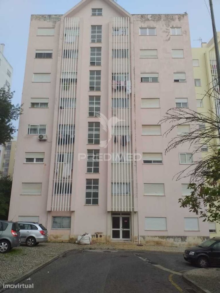 1 chambre Appartement à Loures, Portugal No. 149503
