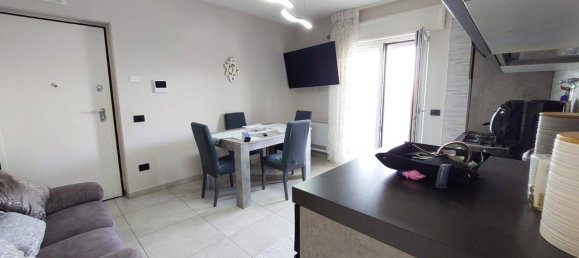 Apartamento de 3 divisões em Volla, Italy N.º 36807 10
