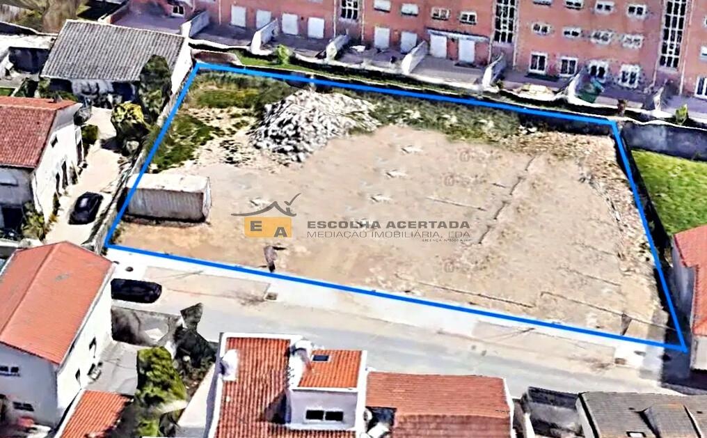 Grundstück in Senhora da Hora, Portugal 1212m², Nr. 128543