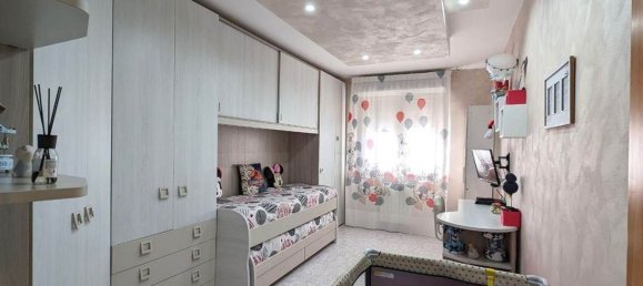 3-salle Appartement à San Severo, Italy No. 160963 10