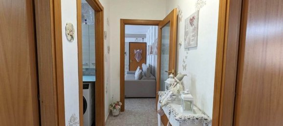 3-salle Appartement à San Severo, Italy No. 160963 14