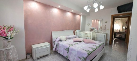 3-salle Appartement à San Severo, Italy No. 160963 7