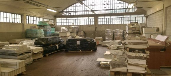 Armazém em Garbagnate Monastero, Italy 1020 m² N.º 229336 2