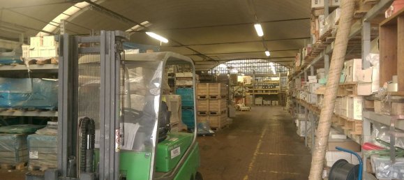 Armazém em Garbagnate Monastero, Italy 1020 m² N.º 229336 5