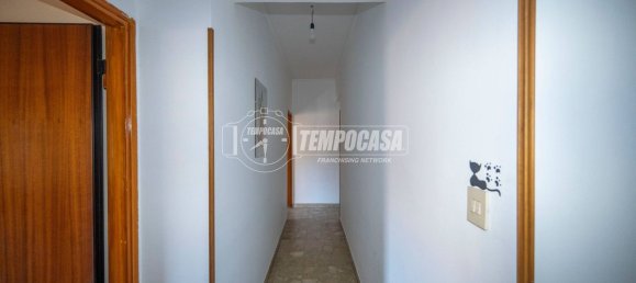 Квартира с 4 комнатами в Мессина, Италия № 289341 23