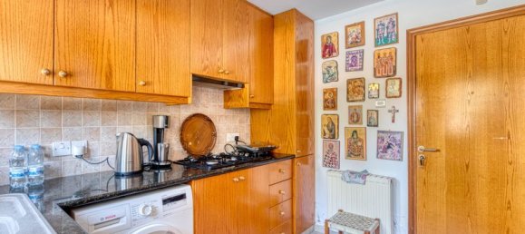 4 bedrooms Villa in Livadia, Cyprus No. 9463 11