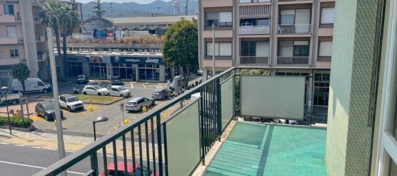 4 bedrooms Apartment in Savona, Italy No. 363132 5