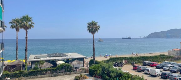 4 bedrooms Apartment in Savona, Italy No. 363132 3