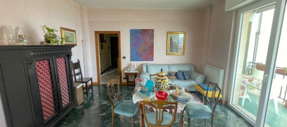 4 bedrooms Apartment in Savona, Italy No. 363132 8