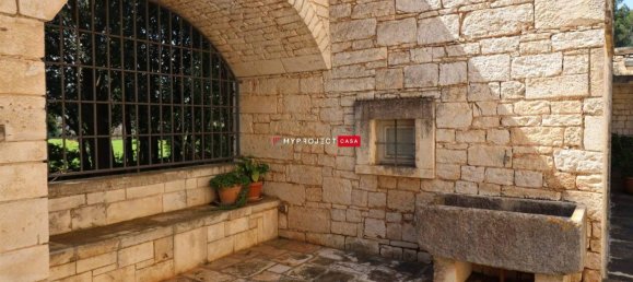 6 bedrooms House in Martina Franca, Italy No. 101488 35