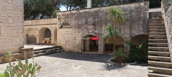 6 bedrooms House in Martina Franca, Italy No. 101488 7