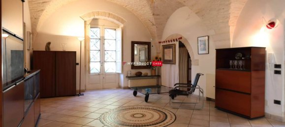 6 bedrooms House in Martina Franca, Italy No. 101488 9