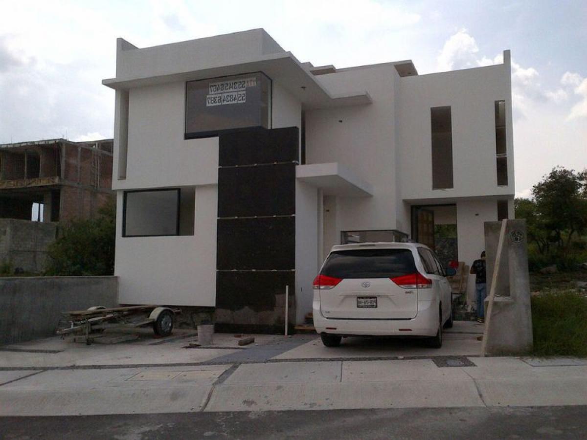 3 bedrooms House in El Marques, Mexico No. 184993