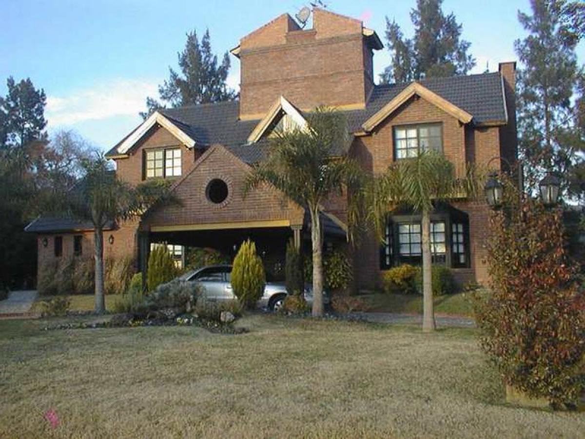 Casa T3 em Presidente Peron, Argentina N.º 67640