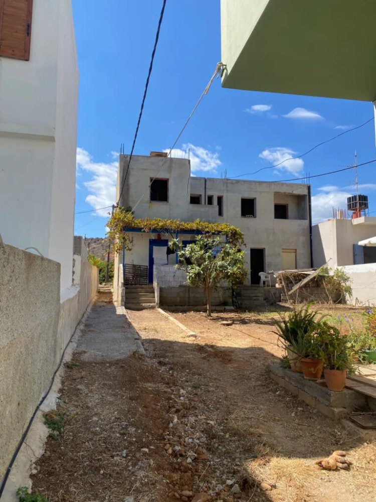  em Neapoli, Greece 180 m² N.º 54785