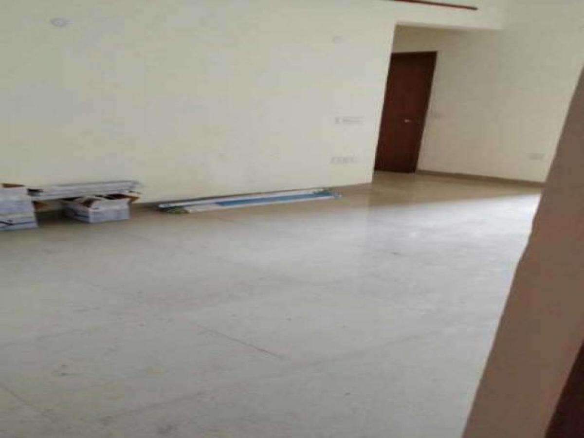 Casa de 2 dormitorios en Noida, India No. 25218