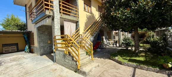 3 Schlafzimmer Villa in Vinovo, Italy, Nr. 378906 8