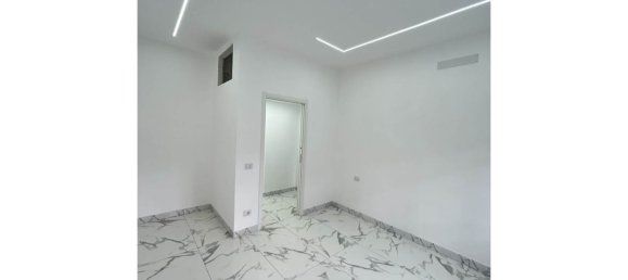 Apartamento de 4 habitaciónes en Rome, Italy No. 16856 9