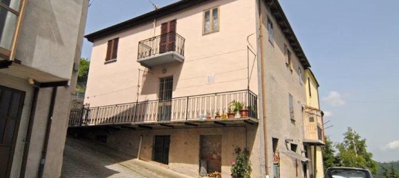 10-salle Maison à Niella Belbo, Italy No. 128511 2