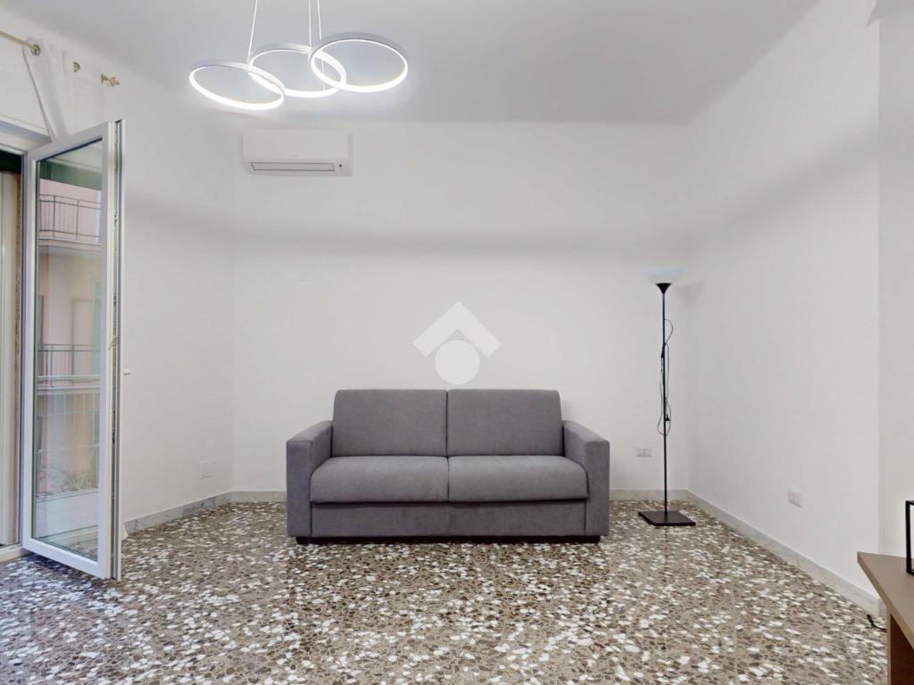 Apartamento de 3 dormitorios en Martina Franca, Italy No. 300014