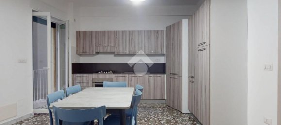 Apartamento de 3 dormitorios en Martina Franca, Italy No. 300014 10