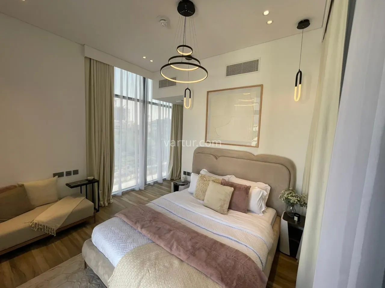 4 bedrooms Villa in Jumeirah Village Circle, UAE No. 42697