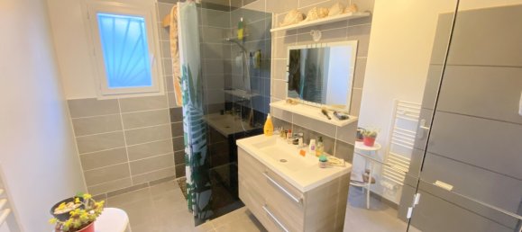 3 bedrooms House in Meyras, France No. 268917 15