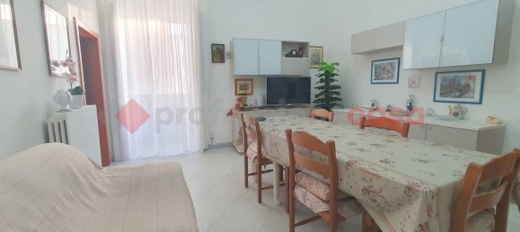 Квартира с 3 комнатами в Монополи, Италия № 148591 5