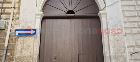 Квартира с 3 комнатами в Монополи, Италия № 148591 2