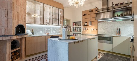 18 rooms Villa in Lucca, Italy No. 269915 15