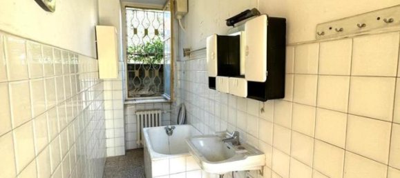 5 rooms House in Rivoli, Italy No. 176107 11