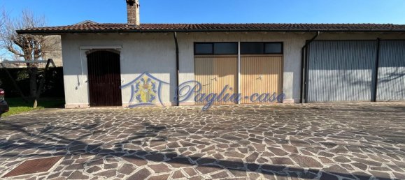 8-salle Maison à Novi di Modena, Italy No. 117353 3