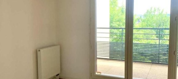 2 غرف نوم شقة في Villepreux, France رقم 325893 5