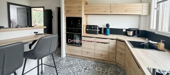 Apartamento de 3 dormitorios en Villiers-sur-Marne, France No. 350112 5