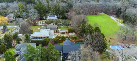 4 bedrooms House in Oakville, Canada No. 1029 7