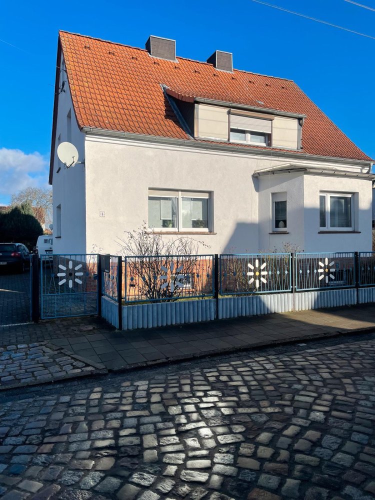 5 bedrooms Apartment in Borde, Germany No. 154409