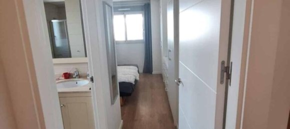 Apartamento de 4 dormitorios en Alicante, Spain No. 185747 13