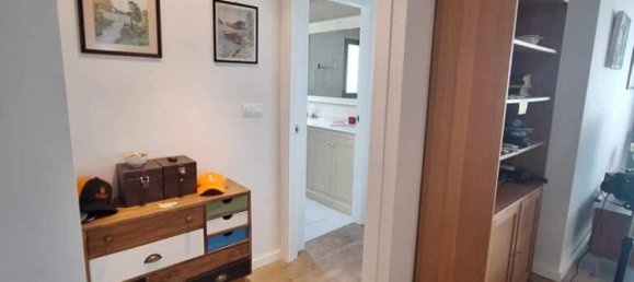 Apartamento de 4 dormitorios en Alicante, Spain No. 185747 3