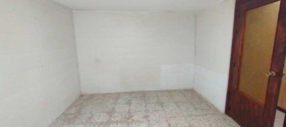 3 bedrooms House in Pina de Ebro, Spain No. 62015 12