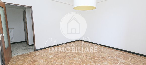 3 Schlafzimmer Wohnung in Genoa, Italy, Nr. 317710 4