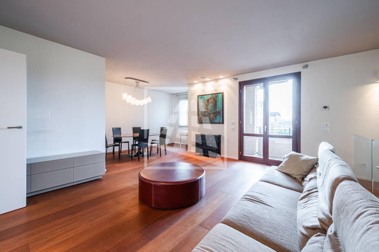 4 rooms House in Reggio Emilia, Italy No. 127920