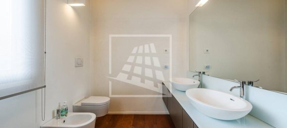 4 rooms House in Reggio Emilia, Italy No. 127920 80