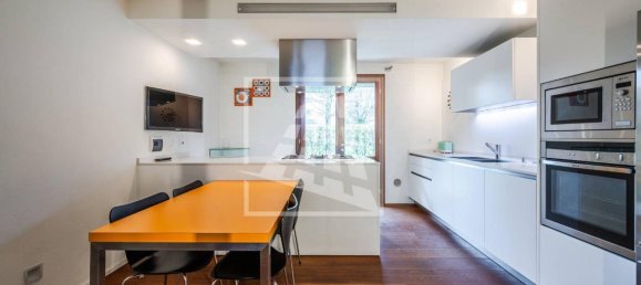 4 rooms House in Reggio Emilia, Italy No. 127920 90