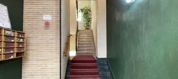 3 rooms Apartment in Trieste, Italy No. 9000 3